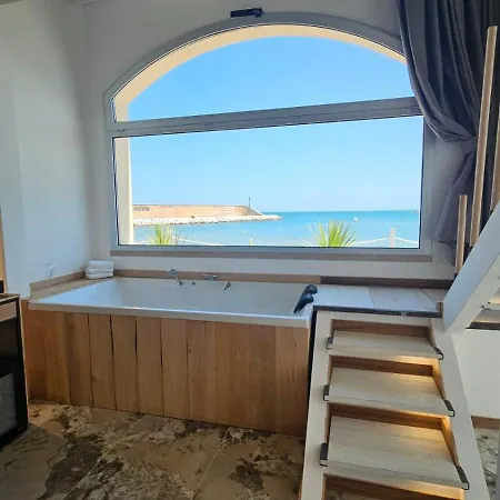 Dada And Sea סן סלבו