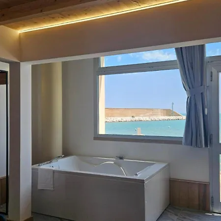 Hotel Dada And Sea *