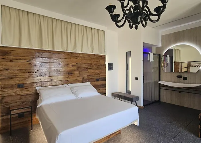 Hotel Dada And Sea *