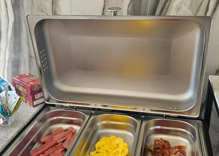 Hotel Dada And Sea *